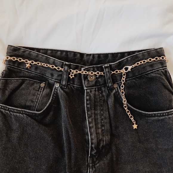Accessories - Gold Star Chain belt!!⭐️